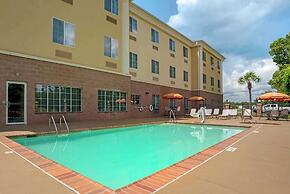 Comfort Suites Alexandria North