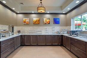 Comfort Suites Alexandria North