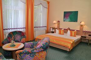 PARKHOTEL Helene