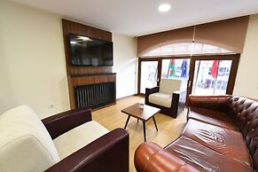 Asal Hotel
