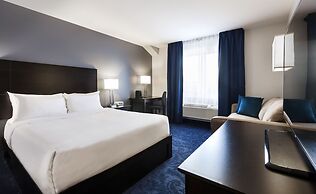 Imperia Hotel and Suites