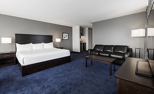 Imperia Hotel and Suites