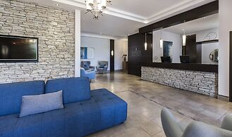 Imperia Hotel and Suites