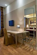 Opera Hotel