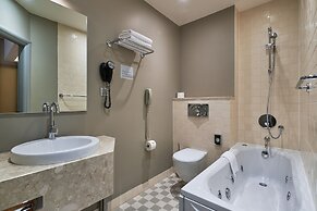 Opera Hotel