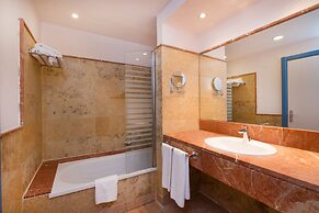 Iberostar Waves Playa Gaviotas -All Inclusive