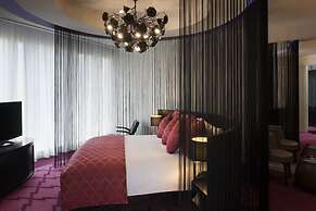 W Doha