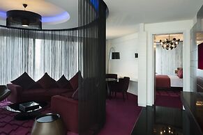 W Doha