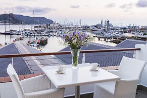 Simon's Town Quayside Hotel