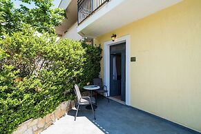 Bacan Serviced Apartments