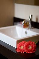 UNAHOTELS Villa dei Platani Foligno