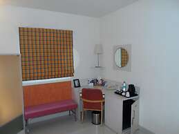 Aditya Hometel Hyderabad