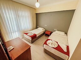 Hotel First Class