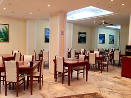 Hotel First Class