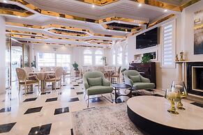 Hotel Strass