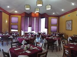 Hotel El Cason and Suites