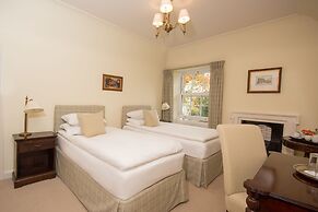 Burythorpe House