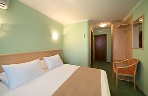 Express hotel