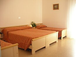 Hotel Trovatore