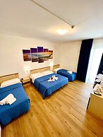 Hotel Trovatore