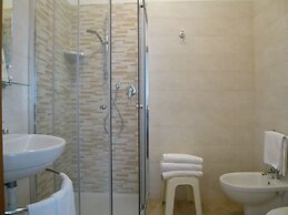 Hotel Trovatore