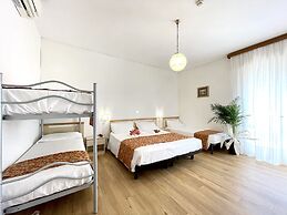 Hotel Trovatore