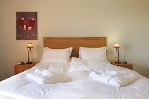 Jennifer Home Hotel