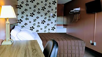 Kings Inn Midland