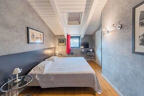 Century Hotel