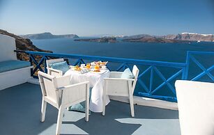 Astarte Suites