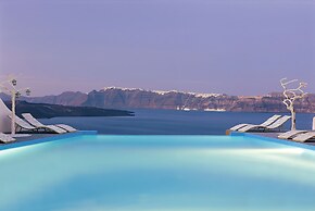 Astarte Suites