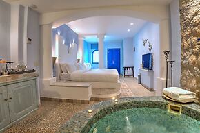 Astarte Suites