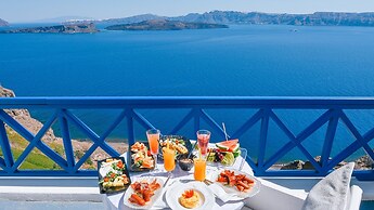 Astarte Suites