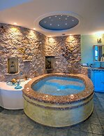 Astarte Suites