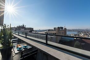 Pera Tulip Hotel & SPA