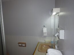Suva Motor Inn