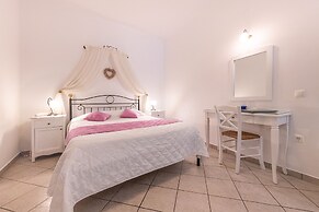 Reverie Santorini Hotel