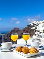 Reverie Santorini Hotel