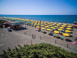 Gitavillage California
