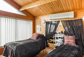 Pine Lake Resort