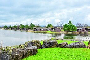 Pine Lake Resort