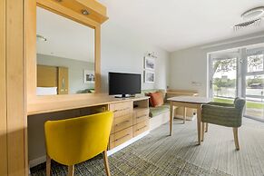 Pine Lake Resort