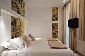 Eos Hotel