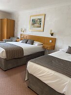 Alton House Hotel