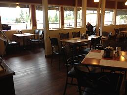 Tumbler Ridge Inn
