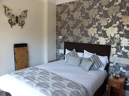 Farnham House Hotel
