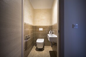 Remisens Casa Rosa, Annexe