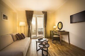 Remisens Casa Rosa, Annexe