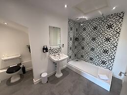 Broome Park Hotel