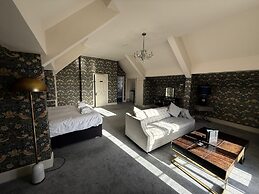 Broome Park Hotel